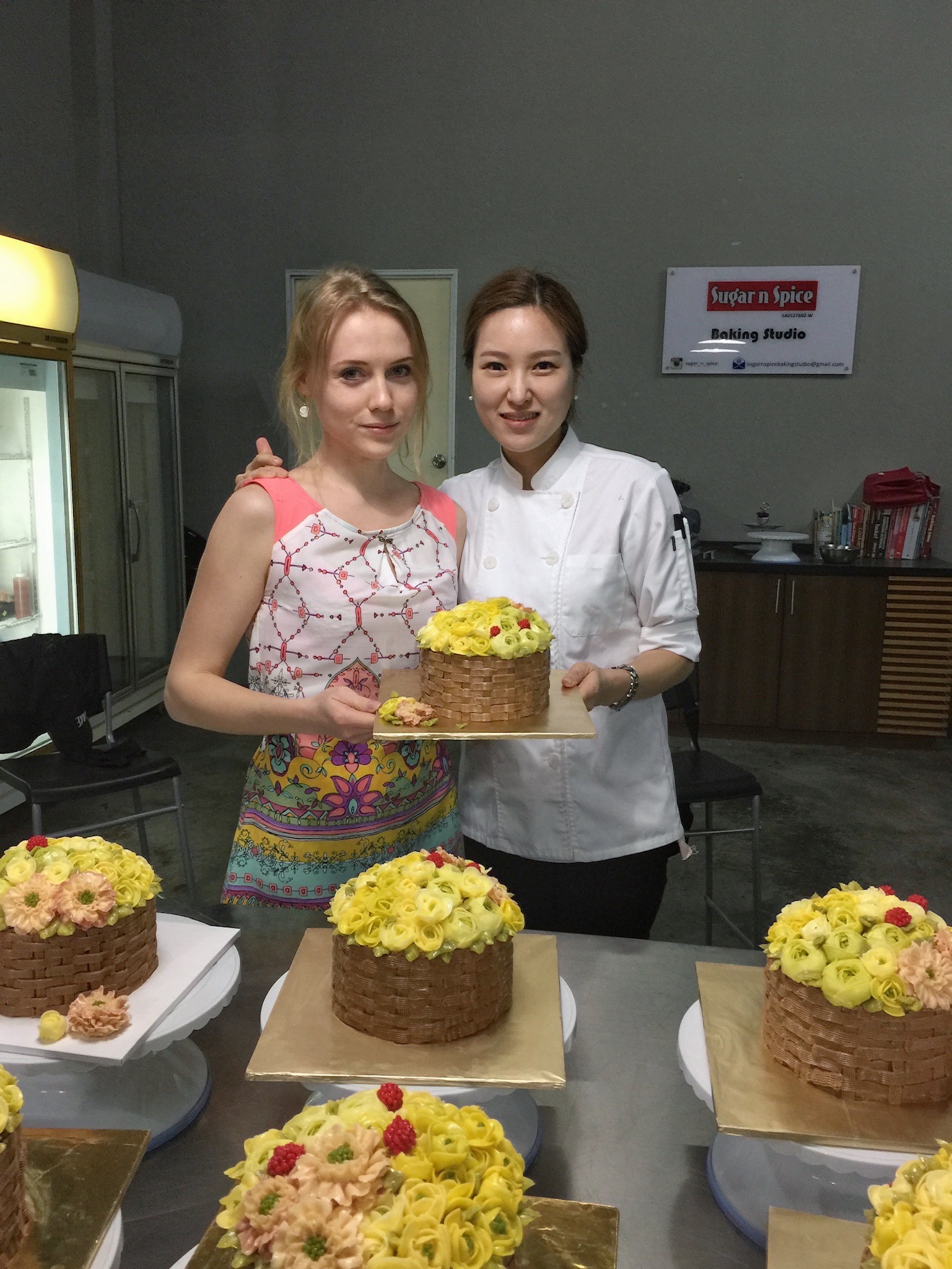 Март 2016 год. Школа «Korean Buttercream Flower» Малайзия, Куала Лумпур